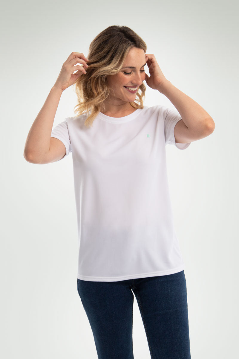 Women's basic white T-shirt with logo ∞