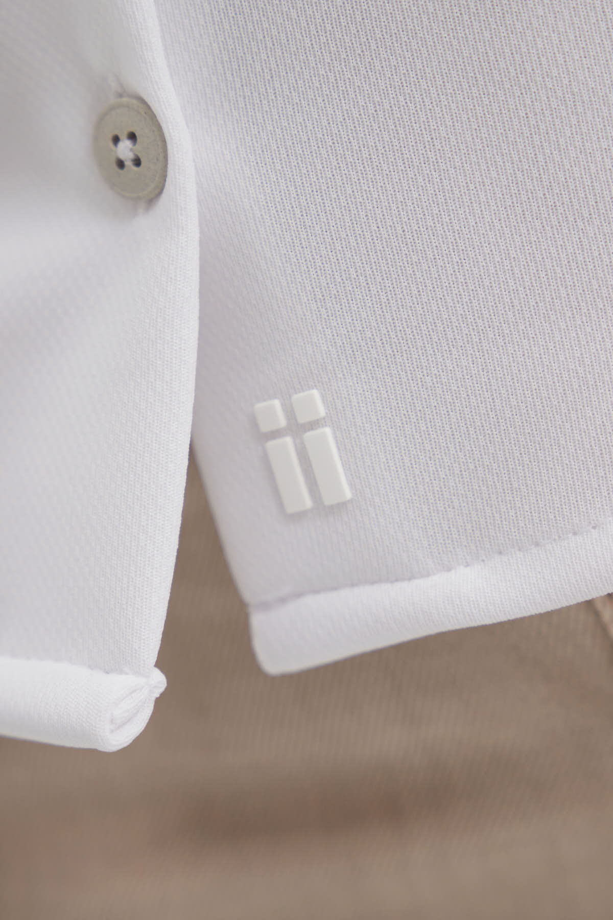 Slim fit white shirt ∞