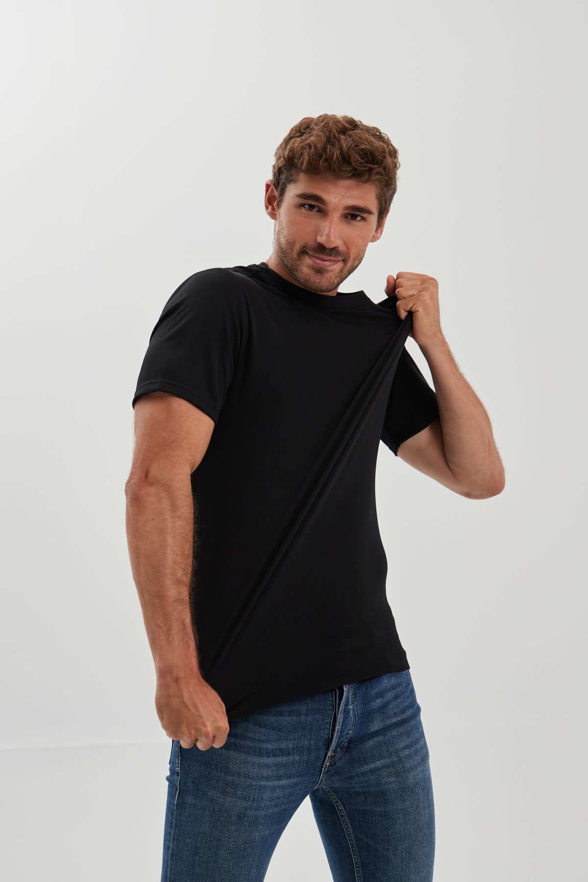 Pack pantalón corto + camiseta + bañador (hombre)