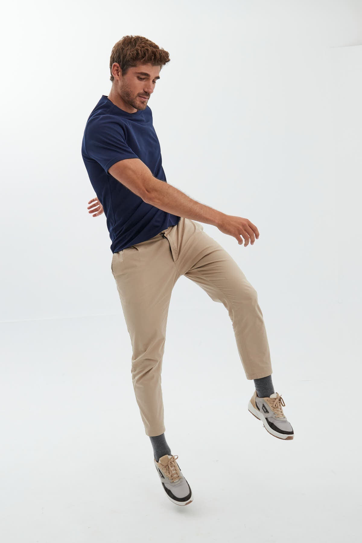 Navy blue T-shirt ∞