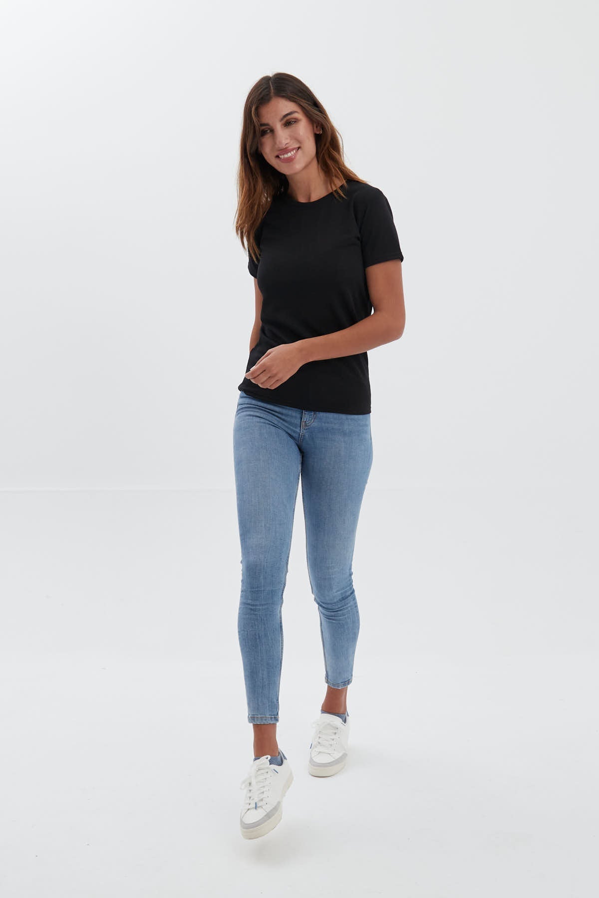 Basic black T-shirt ∞