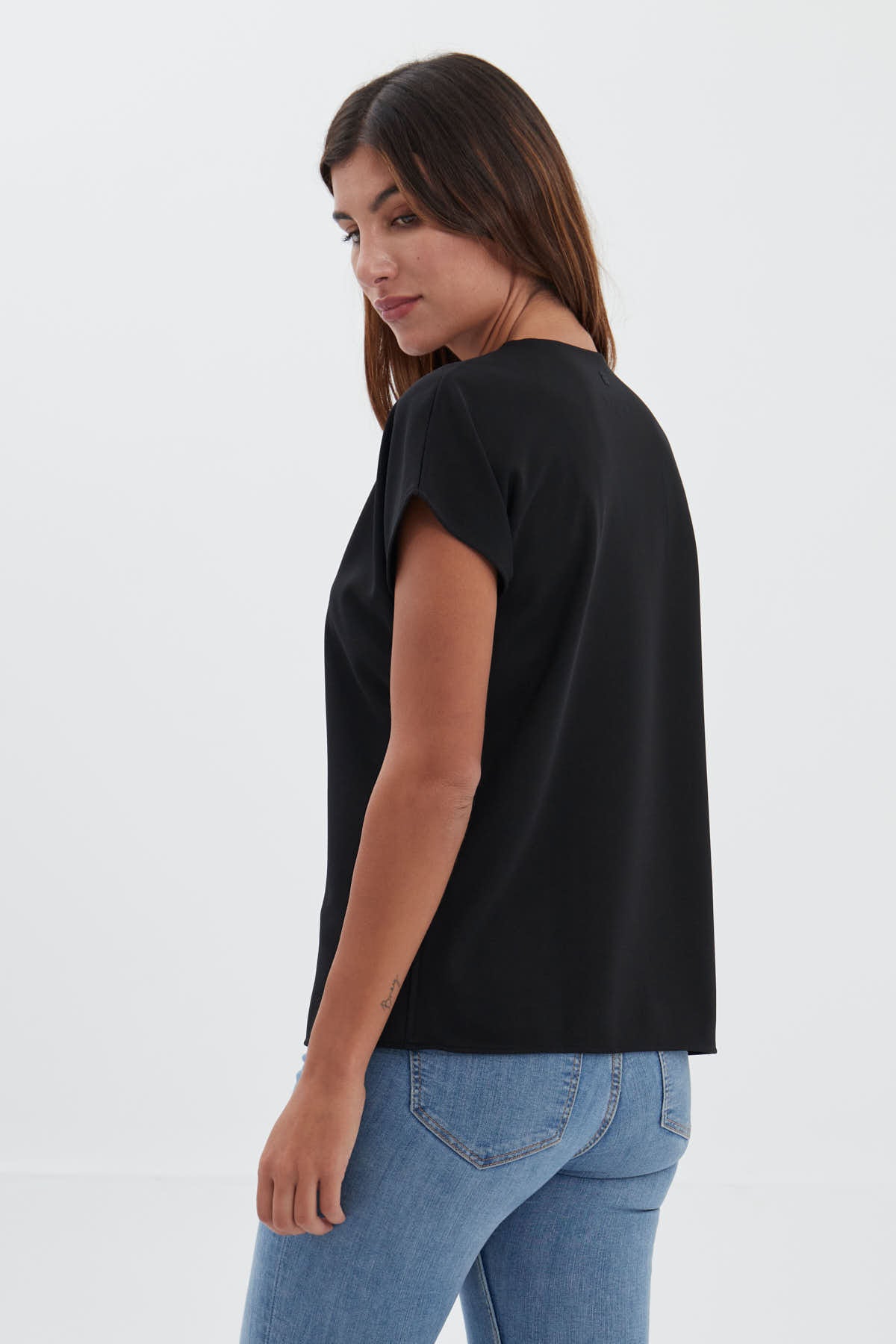 Black kimono t-shirt ∞